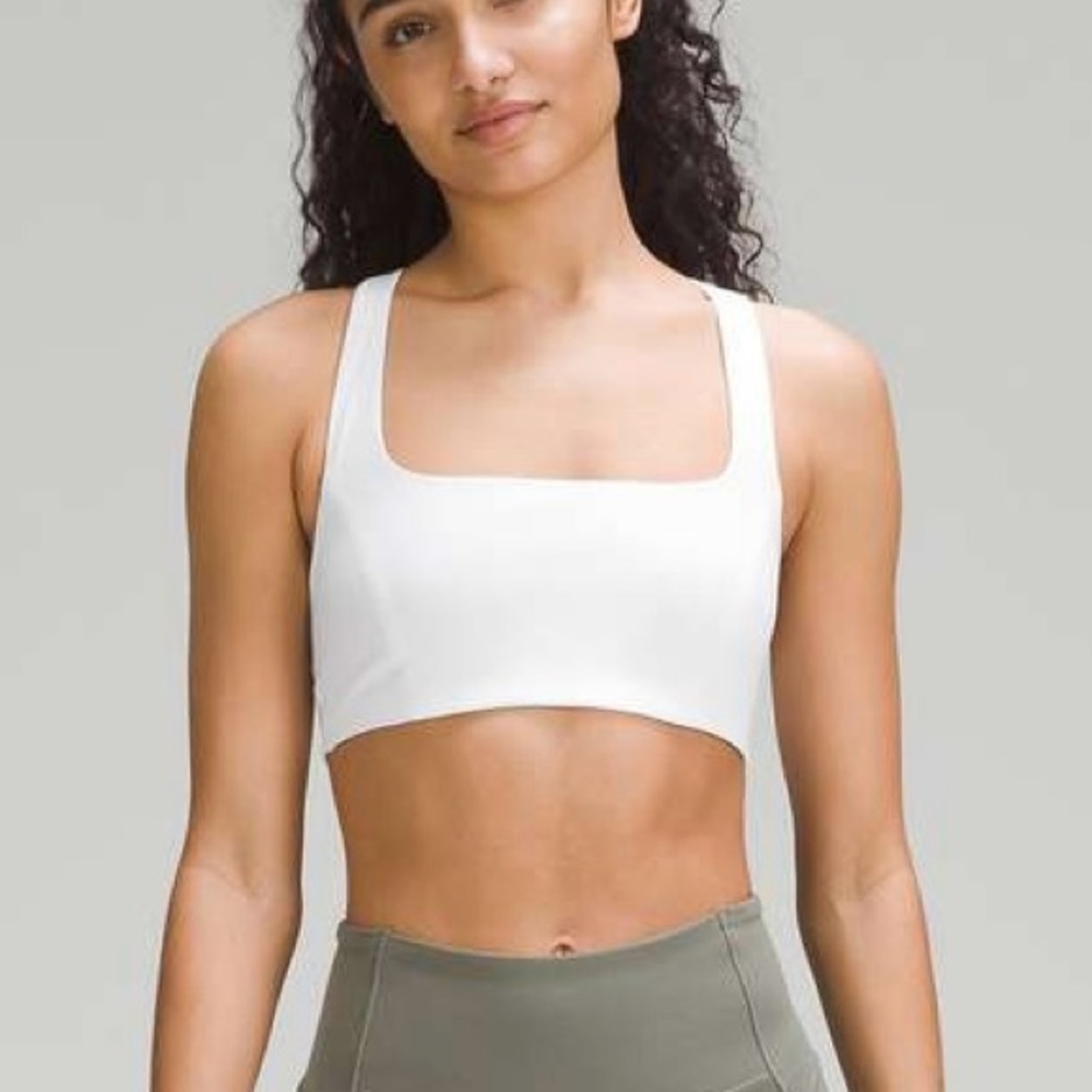 Lululemon SmoothCover Yoga Bra *Light Support, B/C Cup | Size 6